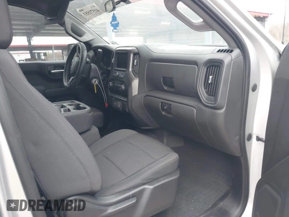 2020 Chevrolet Silverado 1500 Custom with VIN 3GCPWBEH8LG260041, listed as a IAAI auction lot 41571553 with 59,049 mi miles. Bid and sale history available at carsss.com. Image 5.
