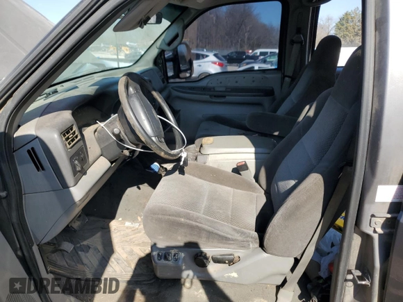 2002 Ford F-250 XL with VIN 3FTNW20F92MA15309, listed as a Copart auction lot 43750155 with 233,290 mi miles and Salvage Title. Bid and sale history available at DreamBid. Image 7.