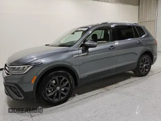 2024 Volkswagen Tiguan SE z VIN 3VV3B7AX9RM043274, wystawiony jako Copart lot #55703925 z przebiegiem 37 793 mil mil oraz Czysty tytuł • Clean title. Historia ofert i sprzedaży dostępna na DreamBid. Obrazek 1.
