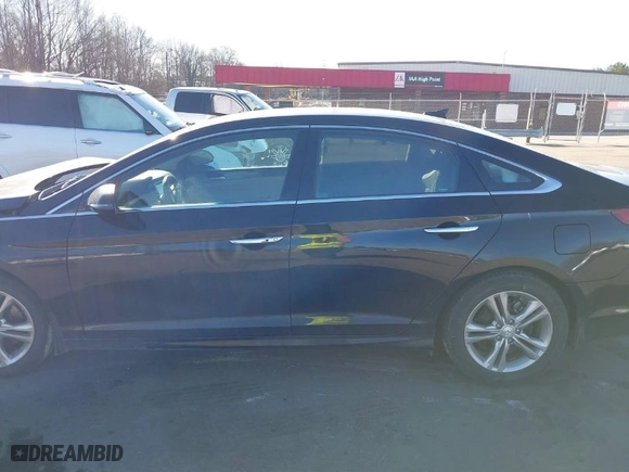 2018 Hyundai Sonata Limited with VIN 5NPE34AF6JH706868, listed as a IAAI auction lot 41440599 with 62,707 mi miles. Bid and sale history available at carsss.com. Image 14.