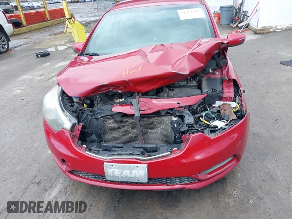 2015 Kia Forte LX with VIN KNAFX4A69F5427203, listed as a IAAI auction lot 41961590 with 176,599 mi miles. Bid and sale history available at carsss.com. Image 12.