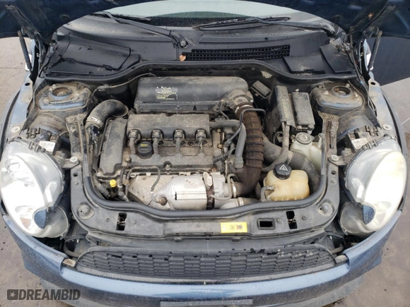 2009 MINI Cooper Clubman S with VIN WMWMM33569TP74017, listed as a Copart auction lot 44197995 with 181,093 mi miles and Salvage Title. Bid and sale history available at carsss.com. Image 12.