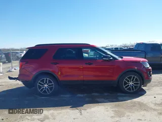 2016 Ford Explorer Sport z VIN 1FM5K8GT0GGA31907, wystawiony jako IAAI lot #41720724 z przebiegiem 139 236 mil mil oraz . Historia ofert i sprzedaży dostępna na DreamBid. Obrazek 13.