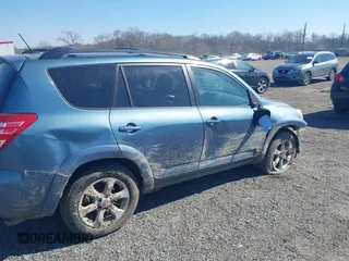 2010 Toyota RAV4 Ltd with VIN 2T3DK4DV6AW021926, listed as a IAAI auction lot 41694925 with 239,381 mi miles. Bid and sale history available at carsss.com. Image 21.