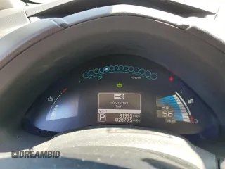 2015 Nissan LEAF SV with VIN 1N4AZ0CP5FC314467, listed as a Copart auction lot 50757135 with 31,995 mi miles and Salvage Title. Bid and sale history available at carsss.com. Image 9.