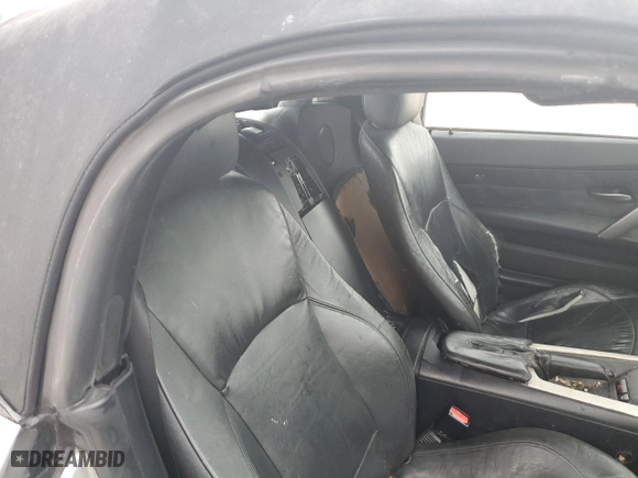 2005 BMW Z4 2.5i with VIN 4USBT335X5LS58597, listed as a Copart auction lot 85075724 with 158315 miles and Salvage Title. Bid and sale history available at carsss.com. Image 10.
