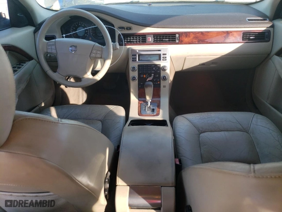 2007 Volvo S80 I6 with VIN YV1AS982671038842, listed as a Copart auction lot 77124004 with 203,204 mi miles and Salvage Title. Bid and sale history available at carsss.com. Image 8.