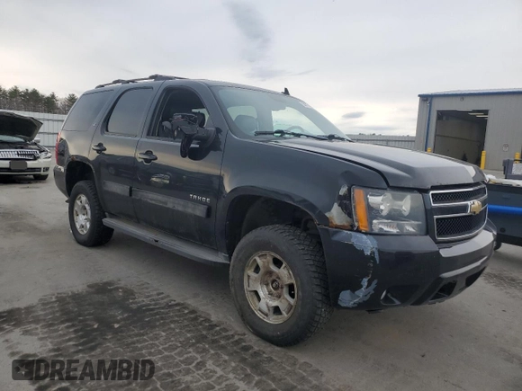 2011 Chevrolet Tahoe LT z VIN 1GNSKBE05BR258317, wystawiony jako Copart lot #54771685 z przebiegiem 214 722 mil mil oraz Szkoda całkowita • Salvage title. Historia ofert i sprzedaży dostępna na DreamBid. Obrazek 4.