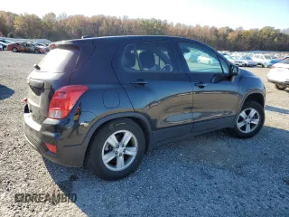 2021 Chevrolet Trax LS with VIN KL7CJNSB5MB342511, listed as a Copart auction lot 84068034 with 56,137 mi miles and Salvage Title. Bid and sale history available at carsss.com. Image 3.