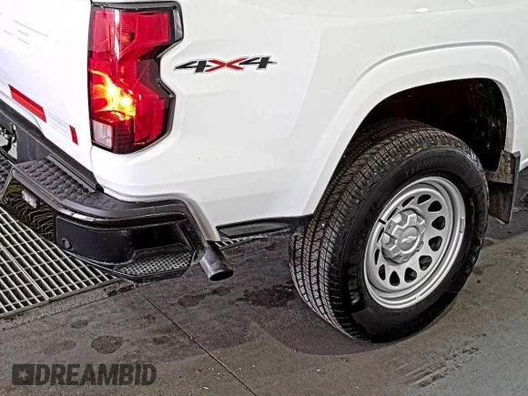2023 Chevrolet Colorado 4WD Work Truck with VIN 1GCGTBEC6P1200177, listed as a IAAI auction lot 42667374 with 8,222 mi miles and . Bid and sale history available at DreamBid. Image 3.