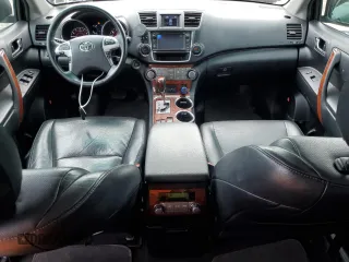 2013 Toyota Highlander Limited z VIN 5TDDK3EH3DS248533, wystawiony jako Copart lot #61144445 z przebiegiem 90 230 mil mil oraz Szkoda całkowita • Salvage title. Historia ofert i sprzedaży dostępna na DreamBid. Obrazek 8.