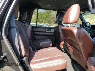 2015 Ford Expedition Platinum z VIN 1FMJU1MTXFEF42894, wystawiony jako Copart lot #51058815 z przebiegiem 130 673 mil mil oraz Szkoda całkowita • Salvage title. Historia ofert i sprzedaży dostępna na DreamBid. Obrazek 11.