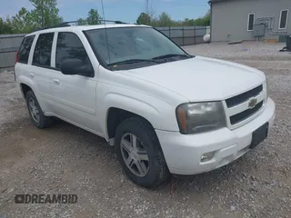 2008 Chevrolet TrailBlazer 3LT with VIN 1GNDT13S682200464, listed as a IAAI auction lot 42150311 with 150,149 mi miles and . Bid and sale history available at DreamBid. Image 1.