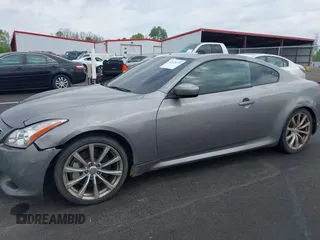 2009 Infiniti G37 with VIN JNKCV64E39M606355, listed as a IAAI auction lot 42025375 with 203,294 mi miles and . Bid and sale history available at carsss.com. Image 14.