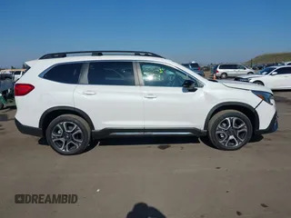 2024 Subaru Ascent Limited z VIN 4S4WMAUD7R3464895, wystawiony jako IAAI lot #41425701 z przebiegiem 670 mil mil oraz . Historia ofert i sprzedaży dostępna na DreamBid. Obrazek 13.
