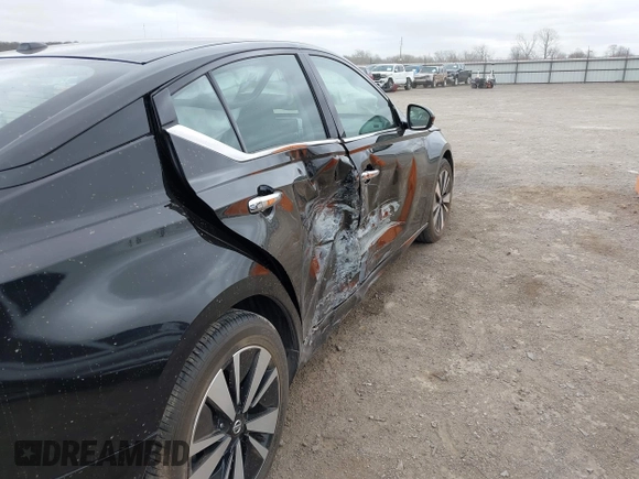 2019 Nissan Altima 2.5 SV with VIN 1N4BL4DVXKC106377, listed as a IAAI auction lot 41830698 with 43,367 mi miles. Bid and sale history available at carsss.com. Image 5.