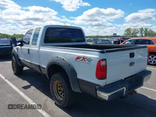 2010 Ford F-250 XL with VIN 1FTSX2B5XAEB31031, listed as a IAAI auction lot 42197472 with 227,966 mi miles and . Bid and sale history available at DreamBid. Image 19.
