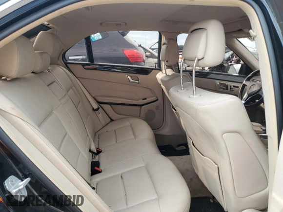 2015 Mercedes-Benz E 350 Sport z VIN WDDHF5KB6FB125374, wystawiony jako Copart lot #56435755 z przebiegiem 103 334 mil mil oraz Szkoda całkowita • Salvage title. Historia ofert i sprzedaży dostępna na DreamBid. Obrazek 10.