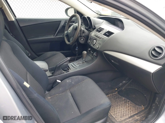 2012 Mazda Mazda3 i Touring with VIN JM1BL1VF0C1501553, listed as a IAAI auction lot 41910690 with 139,879 mi miles. Bid and sale history available at carsss.com. Image 5.