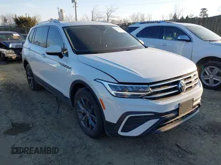 2022 Volkswagen Tiguan SE with VIN 3VV3B7AX0NM138994, listed as a IAAI auction lot 41441272 with 404,588 mi miles and . Bid and sale history available at DreamBid. Image 1.