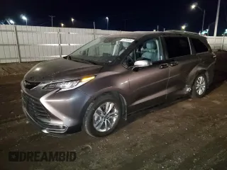 2022 Toyota Sienna Limited with VIN 5TDZSKFCXNS063626, listed as a Copart auction lot 85759354 with 35,448 mi miles and Salvage Title. Bid and sale history available at carsss.com. Image 1.