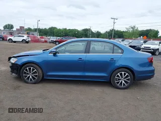 2017 Volkswagen Jetta SE with VIN 3VWDB7AJ1HM394626, listed as a IAAI auction lot 42594926 with 106,973 mi miles and . Bid and sale history available at DreamBid. Image 15.