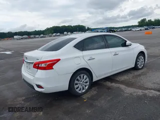 2017 Nissan Sentra SV with VIN 3N1AB7AP7HL669578, listed as a IAAI auction lot 42423277 with 203,341 mi miles and . Bid and sale history available at DreamBid. Image 4.