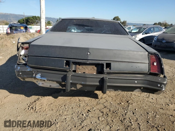 1974 Chevrolet Monte Carlo z VIN 1H57L4Z474911, wystawiony jako Copart lot #42961555 z przebiegiem 76 687 mil mil oraz Szkody całkowita. Historia ofert i sprzedaży dostępna na DreamBid. Obrazek 6.