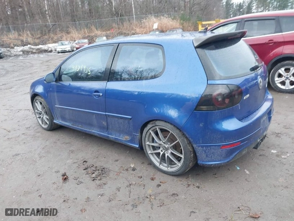2008 Volkswagen R32 with VIN WVWKC71K18W196807, listed as a IAAI auction lot 41138935 with 175,680 mi miles. Bid and sale history available at carsss.com. Image 3.