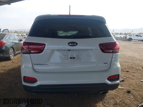 2019 Kia Sorento LX z VIN 5XYPG4A36KG611142, wystawiony jako IAAI lot #41275270 z przebiegiem 97 421 mil mil oraz . Historia ofert i sprzedaży dostępna na DreamBid. Obrazek 15.