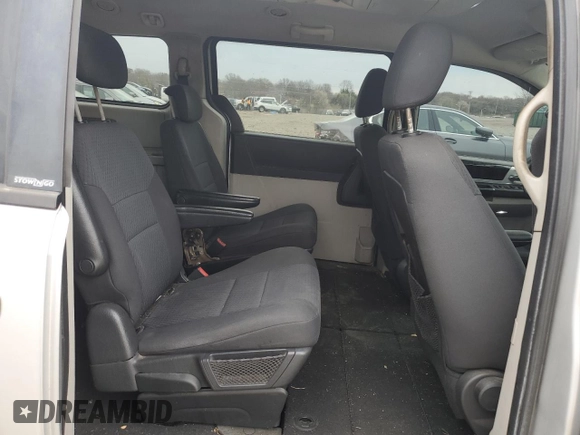 2010 Dodge Grand Caravan SXT with VIN 2D4RN5D14AR118765, listed as a Copart auction lot 50819035 with 162,041 mi miles and Salvage Title. Bid and sale history available at DreamBid. Image 12.