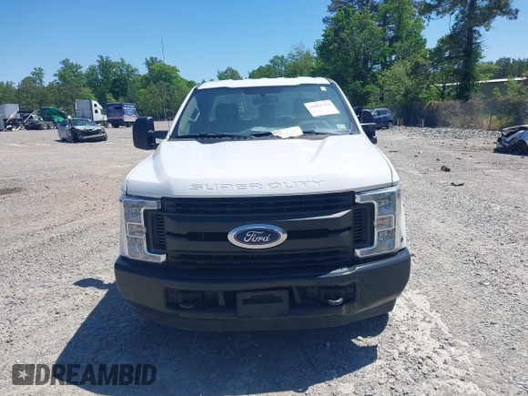 2019 Ford Super Duty F-250 SRW XL with VIN 1FDBF2A69KED43087, listed as a IAAI auction lot 41982751 with 98,528 mi miles. Bid and sale history available at carsss.com. Image 12.