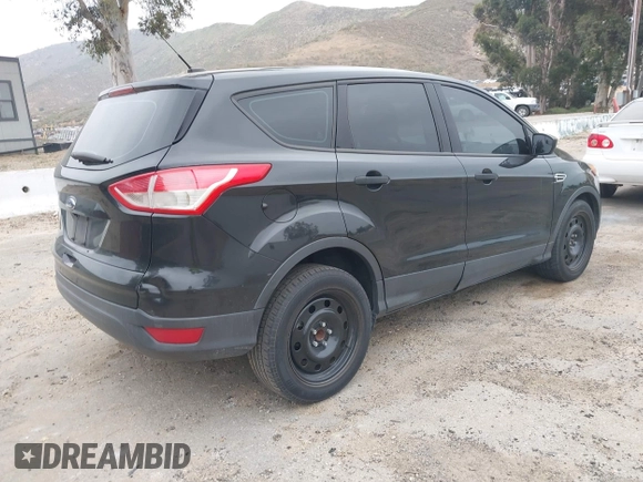 2015 Ford Escape S with VIN 1FMCU0F71FUC05149, listed as a IAAI auction lot 42055622 with 156,738 mi miles and . Bid and sale history available at DreamBid. Image 4.
