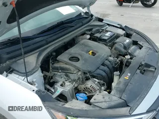 2019 Hyundai Elantra SEL z VIN 5NPD84LF0KH480080, wystawiony jako IAAI lot #42619360 z przebiegiem 87 607 mil mil oraz . Historia ofert i sprzedaży dostępna na DreamBid. Obrazek 20.