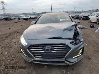 2018 Hyundai Sonata Hybrid Limited with VIN KMHE34L32JA079124, listed as a Copart auction lot 82719234 with 162,604 mi miles and Salvage Title. Bid and sale history available at carsss.com. Image 5.