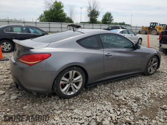 2010 Hyundai Genesis Coupe Premium with VIN KMHHT6KD7AU033984, listed as a Copart auction lot 64473465 with 95,512 mi miles and Clean title. Bid and sale history available at DreamBid. Image 3.