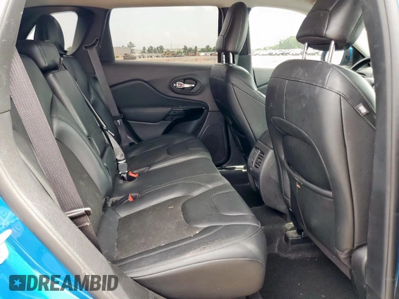 2021 Jeep Cherokee Altitude with VIN 1C4PJLLB0MD215189, listed as a Copart auction lot 61094535 with 88,449 mi miles and Salvage title. Bid and sale history available at DreamBid. Image 11.
