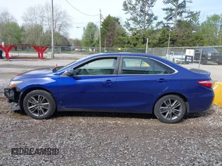 2015 Toyota Camry XLE with VIN 4T1BF1FK9FU890002, listed as a IAAI auction lot 41868372 with 283,858 mi miles. Bid and sale history available at carsss.com. Image 14.