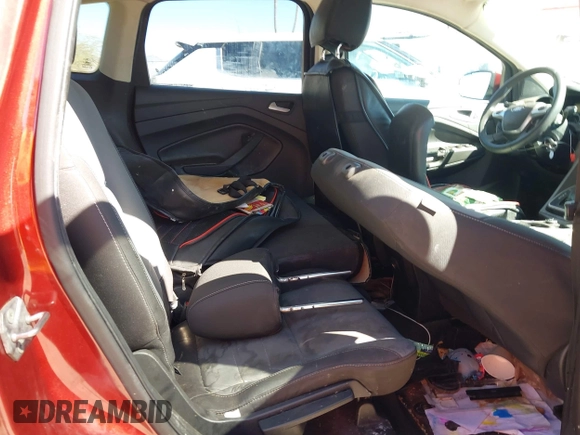 2014 Ford Escape SE with VIN 1FMCU0GX1EUB33821, listed as a IAAI auction lot 41702719 with 1 mi miles. Bid and sale history available at carsss.com. Image 8.