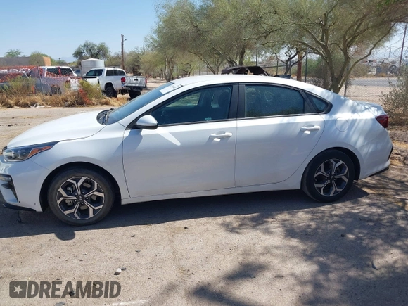 2021 Kia Forte LXS с VIN 3KPF24AD3ME305423, выставлен на аукционе IAAI как лот 42304440 с пробегом 67 533 миль миль и . История ставок и продаж доступна на DreamBid. Изображение 13.