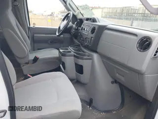 2012 Ford Econoline Passenger XL with VIN 1FBNE3BL3CDA98393, listed as a IAAI auction lot 42032460 with 139,564 mi miles and . Bid and sale history available at DreamBid. Image 5.
