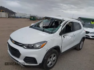 2020 Chevrolet Trax LS with VIN 3GNCJNSB7LL119507, listed as a IAAI auction lot 41829202 with 130,600 mi miles. Bid and sale history available at carsss.com. Image 6.