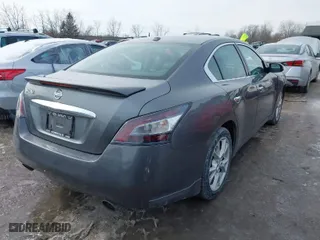 2014 Nissan Maxima 3.5 S with VIN 1N4AA5AP4EC475429, listed as a IAAI auction lot 41566940 with 148,691 mi miles. Bid and sale history available at carsss.com. Image 4.