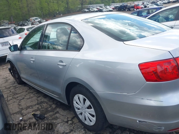 2013 Volkswagen Jetta S with VIN 3VW2K7AJ5DM355023, listed as a IAAI auction lot 42009198 with Not provided miles and . Bid and sale history available at DreamBid. Image 14.