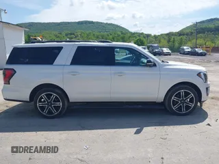2019 Ford Expedition Max Limited с VIN 1FMJK2AT2KEA88442, выставлен на аукционе IAAI как лот 42207323 с пробегом 67 744 миль миль и . История ставок и продаж доступна на DreamBid. Изображение 13.