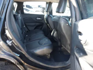 2014 Jeep Cherokee Limited with VIN 1C4PJMDS6EW190972, listed as a IAAI auction lot 41672533 with 213,228 mi miles and . Bid and sale history available at DreamBid. Image 8.