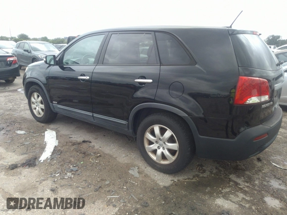2012 Kia Sorento LX with VIN 5XYKTCA61CG272964, listed as a IAAI auction lot 42210384 with 181,948 mi miles and . Bid and sale history available at DreamBid. Image 3.