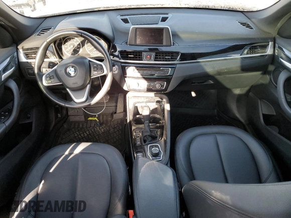 2016 BMW X1 xDrive28i z VIN WBXHT3C35G5E50005, wystawiony jako Copart lot #74476533 z przebiegiem 128 031 mil mil oraz Szkoda całkowita • Salvage title. Historia ofert i sprzedaży dostępna na DreamBid. Obrazek 8.