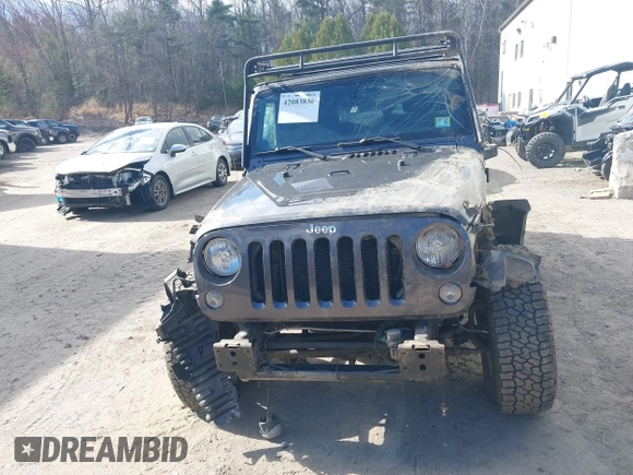 2014 Jeep Wrangler Unlimited Sahara с VIN 1C4BJWEG3EL267279, выставлен на аукционе IAAI как лот 42083836 с пробегом 81 796 миль миль и . История ставок и продаж доступна на DreamBid. Изображение 6.
