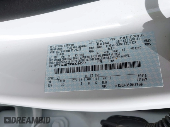 2025 Ford F-250 XL with VIN 1FT7W2BT9SEC54537, listed as a IAAI auction lot 42714592 with 6,334 mi miles and . Bid and sale history available at DreamBid. Image 9.